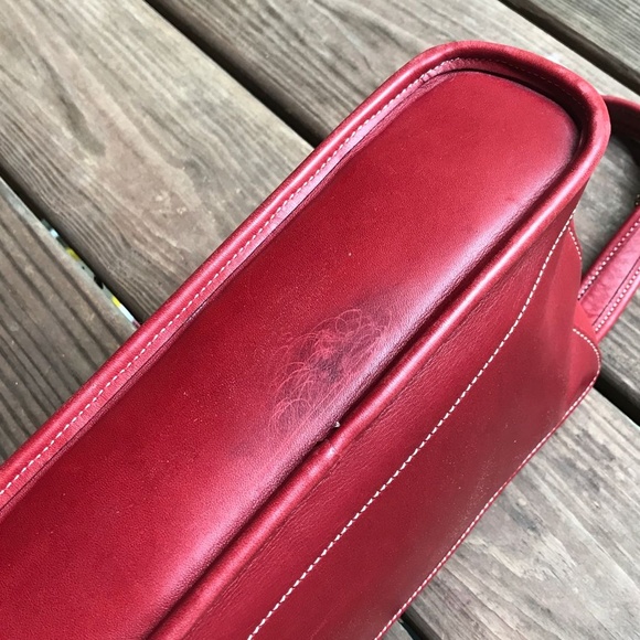 Vintage COACH Red Leather 9309 BLEEKER Shouler Bag - Picture 7 of 11